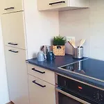 In With Bio Sauna דירה *