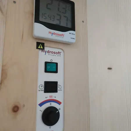 In With Bio Sauna Apartment