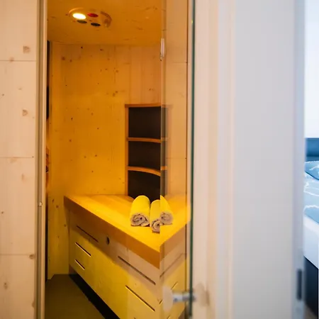 In With Bio Sauna Апартаменти Мерано