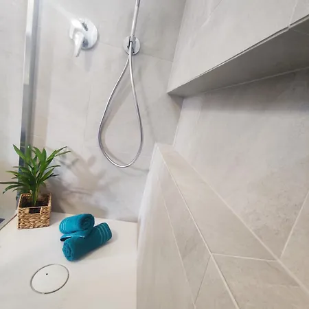 In With Bio Sauna